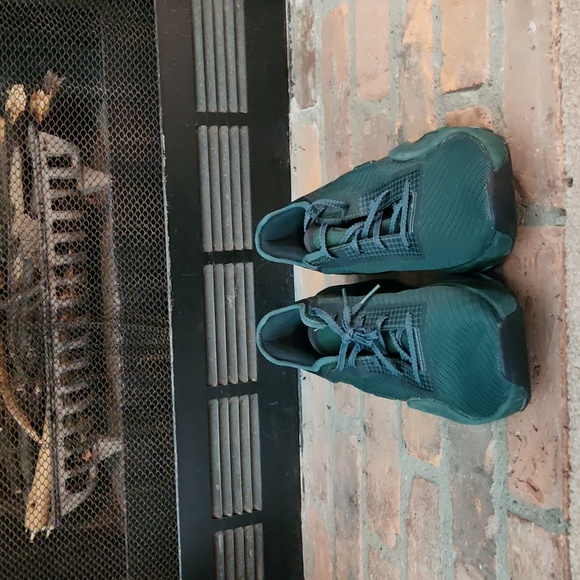 Nike - Picture 1 of 4